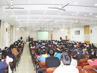 信息学院举办2016级学生骨干培训会