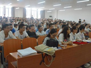 管理学院师生见面会圆满结束