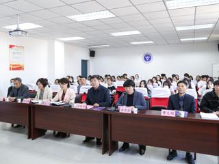 我校举办安徽省比较文学学会2022年年会暨第二届青年学者博融论坛