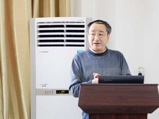 大连理工大学博士生导师雷逢春教授应邀来我校讲学